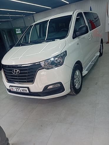 тойота ав: Hyundai H-1: 2019 г., 2.5 л, Автомат, Дизель, Минивэн — 1