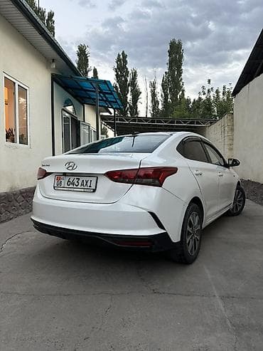 санато нюрайс: Hyundai Solaris: 2021 г., 1.6 л, Автомат, Бензин, Седан — 3