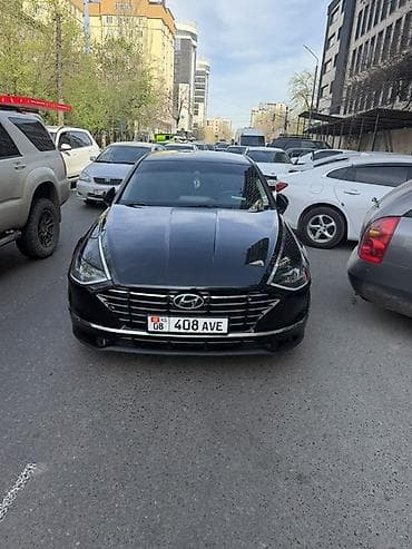 Hyundai Sonata: 2019 г., 2 л, Автомат, Бензин, Седан