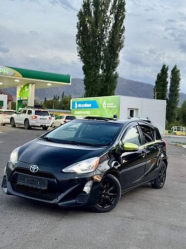 тойота приус с: Toyota Prius C: 2016 г., 1.5 л, Гибрид, Хэтчбэк — 5