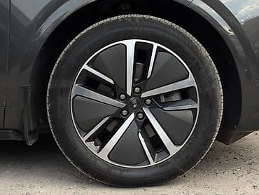 wuling mini ev: Lixiang L6: 2024 г., 1.5 л, Автомат, Электромобиль, Кроссовер — 9