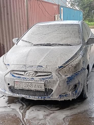 Транспорт: Hyundai Accent: 2011 г., Механика, Бензин, Седан — 4