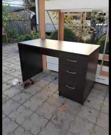 офисные столы бу: Стол Офисный стол Распродажа!! В наличии 2шт!!! продаю новые офисные — 1