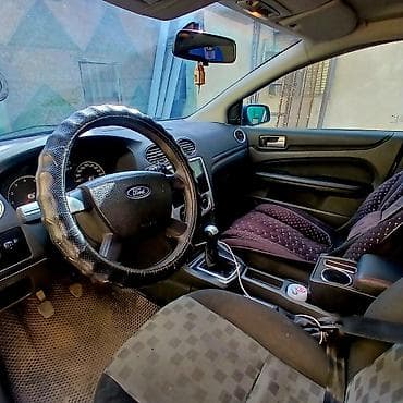 Ford: Ford Focus: 2005 г., 1.6 л, Механика, Бензин, Хэтчбэк — 5