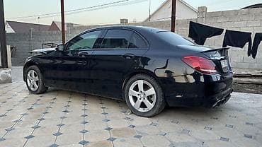 daf 75: Mercedes-Benz C-Class: 2015 г., 1.6 л, Автомат, Дизель, Седан — 1