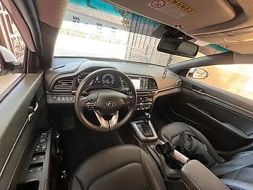 highlander 2012: Hyundai Avante: 2021 г., Бензин, Седан — 5