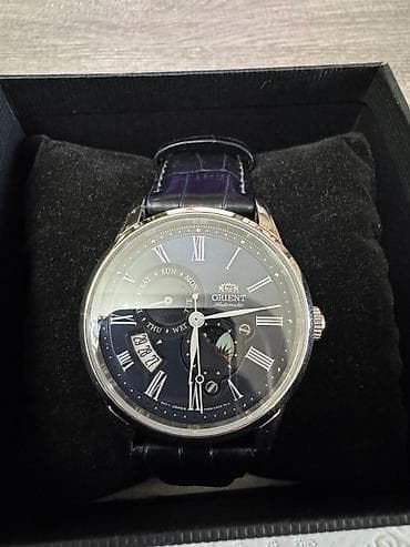 Классические часы часы, Orient, Япония, Водонепроницаемые, Секундомер, Оригинал, Унисекс, Б/у at lalafo.kg Классические часы часы, Orient, Япония, Водонепроницаемые, Секундомер, Оригинал, Унисекс, Б/у