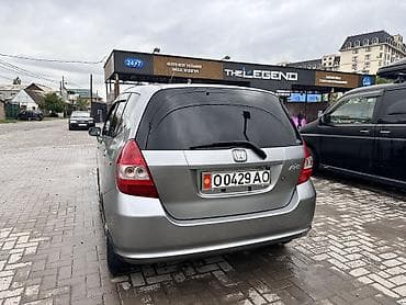 fit: Honda Fit: 2002 г., 1.5 л, Вариатор, Бензин, Хэтчбэк — 9