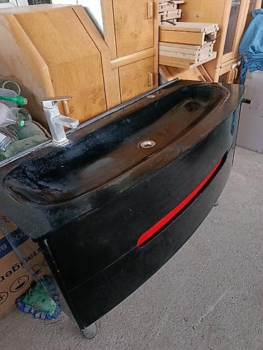 Раковина со смесителем