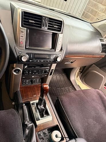 toyota proace: Toyota Land Cruiser Prado: 2011 г., Автомат, Внедорожник — 3