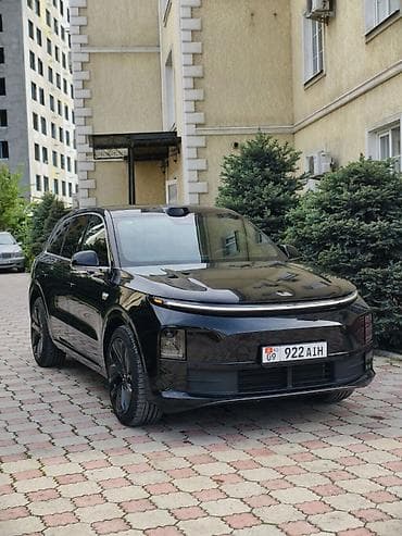 Lixiang: Lixiang L6: 2024 г., 1.5 л, Автомат — 2
