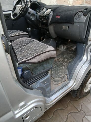 расрочка машина бишкек: FAW : 2014 г., 1 л, Механика, Бензин, Минивэн — 4