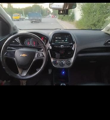 дверь спарк: Chevrolet Spark: 2016 г., 1 л, Бензин, Хэтчбэк — 10