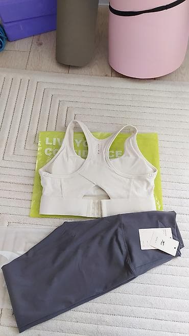 Комплект, Эластан, Высокая талия at lalafo.kg Комплект, Эластан, Высокая талия