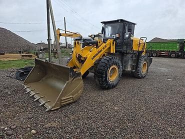 салона красоты: Требуется Оператор спецтехники, Оплата: Дважды в месяц, 3-5 лет опыта — 1