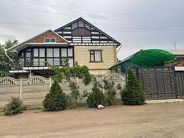 Аренда офисов, 280 м², В жилом комплексе, 1 линия, С отдельной кухней, С отдельным входом