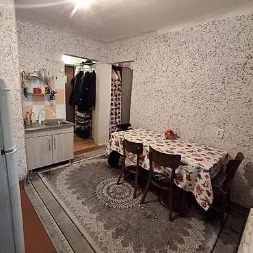 30: 1 комната, 30 м², 10 мкр Малосемейка, 2 этаж, Косметический ремонт — 5