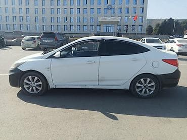 rx 6700xt: Hyundai Solaris: 2012 г., 1.6 л, Механика, Бензин, Седан — 4