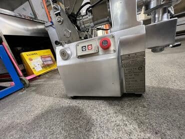 эт станок: Получили пельменный аппарат JGT 60 Производительность 3600 штук в час — 2