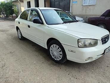 авто без права: Hyundai Elantra: 2002 г., 1.6 л, Механика, Бензин, Седан — 2