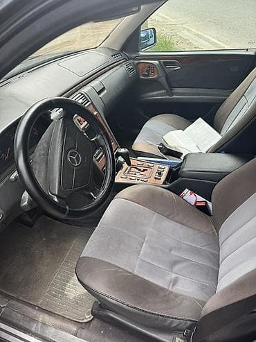 Продажа авто: Mercedes-Benz E-Class: 1998 г., 3.2 л, Автомат, Бензин, Седан — 5
