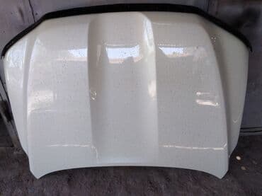Капот крыло и накладка от тоеты ланд крузер 300