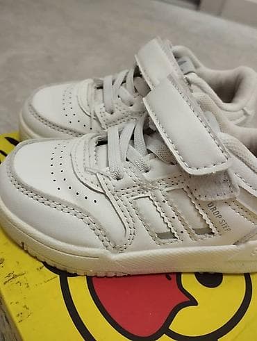 Комплекты одежды: Детские кроссовки Adidas Drop Step (Toddler) - Цвет: белый - Верх — 1