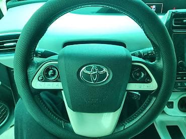 гибрит авто: Toyota Prius: 2016 г., 1.8 л, Гибрид, Лифтбек — 7