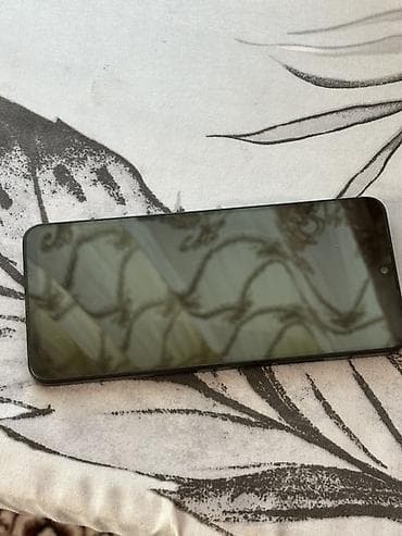 garmin mark: Poco C75, 256 ГБ, цвет - Черный — 2