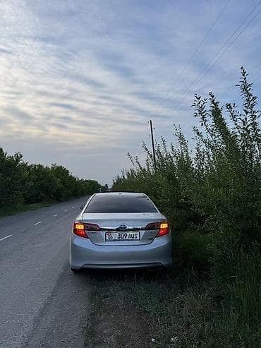 калдина 1 8: Toyota Camry: 2012 г., 2.5 л, Автомат, Гибрид, Седан — 8