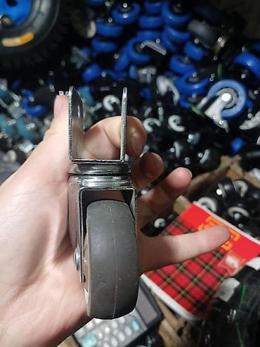 Үй жана бакча: Эмерек үчүн дөңгөлөкчөлөр, Башка түрү — 2