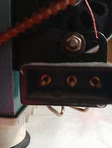 s 70: Продаю 4-х ниточный оверлок новый. Моторчик есть, нет педали, отдам за — 2