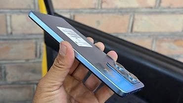 oneplus 5t: Poco X5 Pro 5G, Б/у, 128 ГБ, цвет - Голубой, 2 SIM — 3