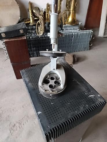 Оптический микроскоп (моноскоп) Описание: - Классическая оптическая