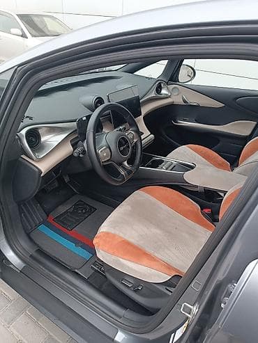 lt 46: BYD Dolphin: 2023 г., Электромобиль, Хэтчбэк — 8