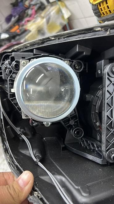 кузов тайота: Передняя левая фара Toyota Оригинал — 10