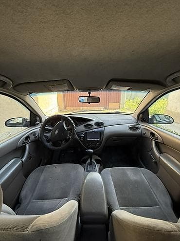 Транспорт: Ford Focus: 2002 г., Автомат, Бензин, Седан — 6