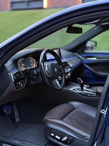 бампер на g30: BMW 5 series: 2020 г., 2 л, Автомат, Дизель, Седан — 6