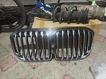 x5 e70: Решетка радиатора BMW — 1