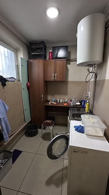 ⠀ ⠀ ⠀ ⠀ ⠀ ⠀ ⠀ Продаётся помещение ⠀ • 9 комнатное, 142.52м² • 1 этаж — 10