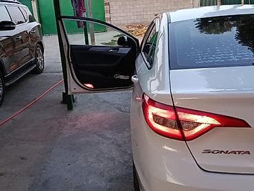 lada 4x4: Hyundai Sonata: 2018 г., 2 л, Автомат, Газ, Седан — 3