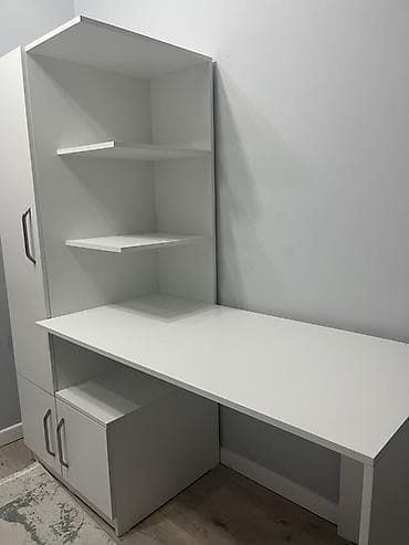 Компьютерный стол, Угловой