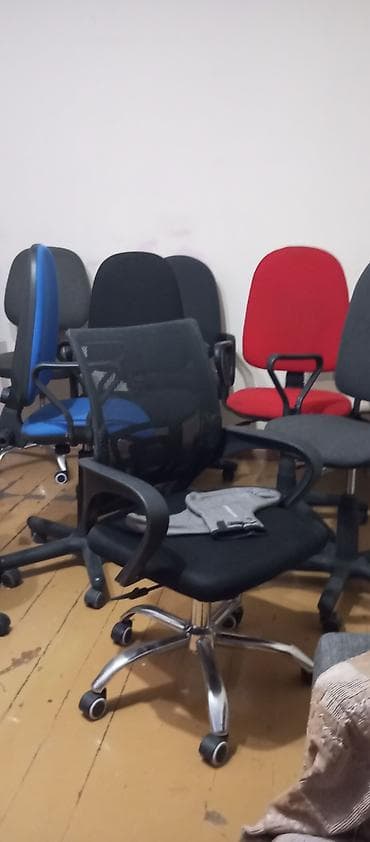 Балдар эмереги: Стул офисный компьютерный — 1