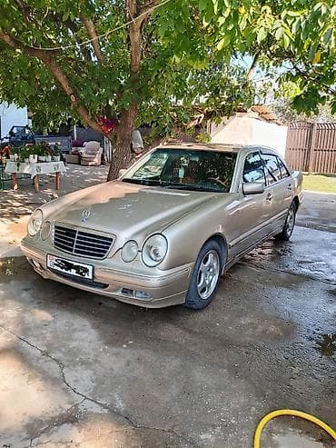 es300h 2019: Mercedes-Benz E-Class: 2002 г., 2.2 л, Автомат, Дизель, Седан — 7