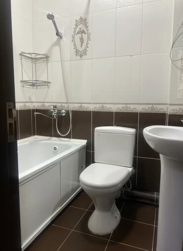 1 комната, 37 м², Индивидуалка, 1 этаж, Старый ремонт at lalafo.kg 1 комната, 37 м², Индивидуалка, 1 этаж, Старый ремонт