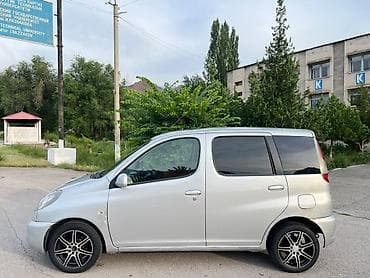 Транспорт: Toyota Funcargo: 2001 г., 1.3 л, Автомат, Бензин, Хэтчбэк — 5