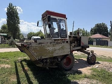 кебез тыткан: Продаю Комбайн Ешка 302 в отличном состоянии . Все вопросы по телефону — 3
