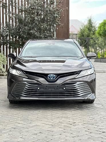 kirgiz auto: Toyota Camry: 2018 г., 2.5 л, Гибрид, Седан — 4