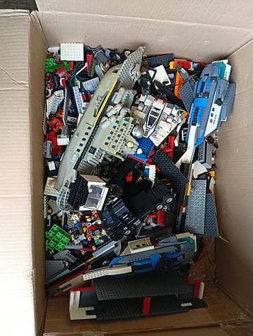 скупка лего: Большая коробка конструкторов LEGO — наборы вперемешку - Содержимое — 1