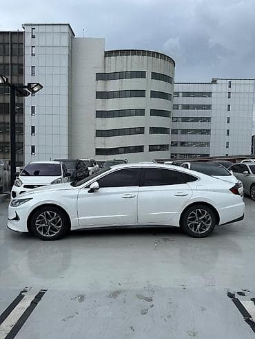 byd e2 2023: Hyundai Sonata: 2021 г., Седан — 4